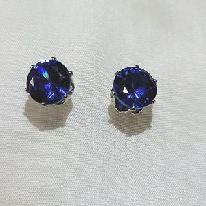 Stud blue earrings. NEW!